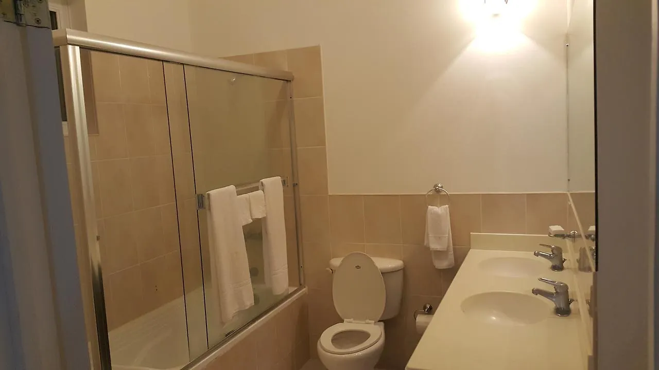 Pen Hall Bnb Ocho Rios Giamaica